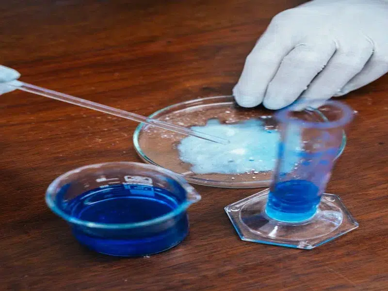 مشکلات رایج در ترمومترهای آزمایشگاهی و راه‌حل‌های آن‌ها